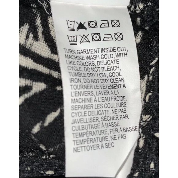 Lucky Brand Hatch Print Top Blouse Women’s Sz MEDIUM Black Ivory Crochet Trim - Picture 10 of 11